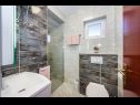 Apartmaji Dreamy - free parking A1(4), A2(4) Nin - Riviera Zadar  - Apartma - A1(4): kopalnica s straniščem