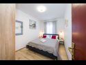 Apartmaji Dreamy - free parking A1(4), A2(4) Nin - Riviera Zadar  - Apartma - A1(4): spalnica