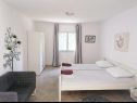Apartmaji Petar - 30 m from sandy beach: A1(6+1), A2(4), SA3(2) Nin - Riviera Zadar  - Studio apartma - SA3(2): interijer