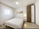 Apartmaji JoRa - family friendly with parking space: A1-Angel(4), A2-Veronika(4) Nin - Riviera Zadar  - Apartma - A1-Angel(4): spalnica