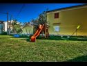 Apartmaji Roko - 50 meters from sandy beach: A1 (2+2) Obrovac - Riviera Zadar  - otroško igrišče