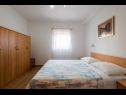 Apartmaji Armitage - family friendly: A1(4), A2(4+1), A3(2+1), A4(2+1), A5(2+1) Privlaka - Riviera Zadar  - Apartma - A1(4): spalnica