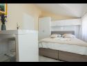 Apartmaji Ani - with pool : SA4(2), A5(2+2), A6(2+2) Privlaka - Riviera Zadar  - Studio apartma - SA4(2): interijer