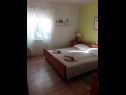 Apartmaji Markas - pet friendly: A1 Bella vista 1 (4+1), A2 - Bella vista 2 (2+2) Rtina - Riviera Zadar  - Apartma - A1 Bella vista 1 (4+1): spalnica