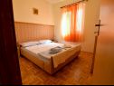 Apartmaji Mari - 30m from the sea: A1(3+1), A2(3+1), A3(3+1) Seline - Riviera Zadar  - Apartma - A3(3+1): spalnica