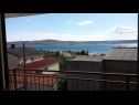 Apartmaji Sunny  - sea side terrace & parking: A1(4+1), A2(6+1) Starigrad-Paklenica - Riviera Zadar  - hiša