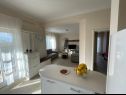 Apartmaji Ante - 200 m from beach: A2(4+2) Starigrad-Paklenica - Riviera Zadar  - Apartma - A2(4+2): kuhinja