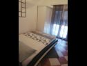 Apartmaji Sanja - 100 meters to the beach A1(4+1), A2(4+1), A3(4+1), A4(4+1) Vir - Riviera Zadar  - Apartma - A3(4+1): spalnica