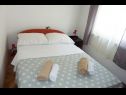 Apartmaji Bozica - 70m from the beach & parking: A1(4), A2-prvi kat(4+1), A3(4), A4-drugi kat(4+1) Vir - Riviera Zadar  - Apartma - A3(4): spalnica
