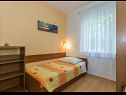 Apartmaji Petar - 50 m from sea: A1(4+2) Zadar - Riviera Zadar  - Apartma - A1(4+2): spalnica