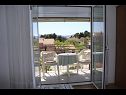 Apartmaji in sobe Jagoda - comfy and cozy : A1 Lijevi (3+2), A2 Desni (3+2), R1(4) Zadar - Riviera Zadar  - Apartma - A2 Desni (3+2): terasa
