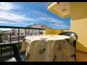 Apartmaji Dome - 150m from sea: A22(2), A32(2), A33(2) Zadar - Riviera Zadar  - Apartma - A33(2): balkon