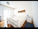 Apartmaji Ivan Z3 - only for family: A1(6)  Zadar - Riviera Zadar  - Apartma - A1(6) : spalnica