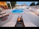 Apartmaji Max - luxurious with pool: A1(6+2) Zadar - Riviera Zadar  - bazen