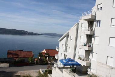 Apartmaji Marin2- near beach: A3(4+2) Trogir - Riviera Trogir 