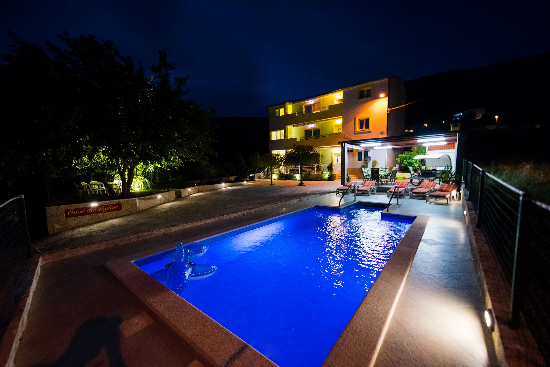 Apartmaji Mariska - with swimming pool: A1(6+2), A2(6+2) Podstrana - Riviera Split 