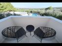 Hiša za počitnice Villa Milka - heated pool: H(12) Sveti Filip i Jakov - Riviera Biograd  - Hrvaška  - H(12): balkon
