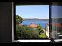Apartmaji Mary - 30m from the sea SA1(2), SA2(2), SA3(2+2), A4(2+2), A5(2+2), A6(3+2) Sveti Petar - Riviera Biograd  - Studio apartma - SA1(2): pogled z okna (hiša in okolica)
