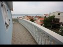 Apartmaji Vese - 100 m from beach: A1(2+2), A2(2+2), A3(5+3), A4(2+2) Sveti Petar - Riviera Biograd  - Apartma - A3(5+3): terasa
