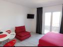 Apartmaji Coloured - apartments on island: A1 - plavi (4):, A2 -zeleni (4):, SA3 - studio (2+1):, A4 - bijeli (4+2): Povlja - Otok Brač  - Studio apartma - SA3 - studio (2+1):: dnevna soba