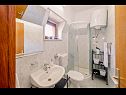 Apartmaji Jasna - cosy apartment in a peaceful area: A1(2), A2(4) Selca - Otok Brač  - Apartma - A2(4): kopalnica s straniščem