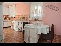 Apartmaji Jasna - cosy apartment in a peaceful area: A1(2), A2(4) Selca - Otok Brač  - Apartma - A2(4): kuhinja in jedilnica