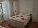 Apartmaji Anec - 150m from the sea: A1(4) Supetar - Otok Brač  - Apartma - A1(4): spalnica