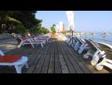 Apartmaji Leana - great location and close to beach: A1(2+1) Supetar - Otok Brač  - plaža