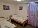 Apartmaji Smilja - great location: A1(6+1) Gornji-Pašike, A2(4+1) Donji-Pašike Supetar - Otok Brač  - Apartma - A2(4+1) Donji-Pašike: spalnica