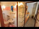 Apartmaji Piv - 10 m from beach: A1(6), A2(6), A3(6), SA4(2) Sutivan - Otok Brač  - Studio apartma - SA4(2): kopalnica s straniščem