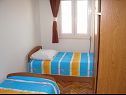 Apartmaji Joško - 70 m from beach: SA1(3), A2(6) Mastrinka - Otok Čiovo  - Apartma - A2(6): spalnica
