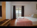Apartmaji Bela2 - great location A1 B1(4), A2 C1(4), A3 D1(4+1) Mastrinka - Otok Čiovo  - Apartma - A2 C1(4): spalnica