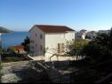 Apartmaji Aurelius - relaxing with gorgeous view A1 Luce (4+2), A2 Marin(2+2), A3 Maja(4+2), A4 Duje(2+2) Okrug Gornji - Otok Čiovo  - hiša