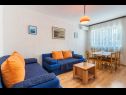Apartmaji Mici 1 - great location and relaxing: A1(4+2) , SA2(2) Cres - Otok Cres  - Apartma - A1(4+2) : dnevna soba