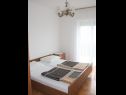 Apartmaji Ivan A1 I kat(8), A2 II kat(8) Crikvenica - Riviera Crikvenica  - Apartma - A2 II kat(8): spalnica