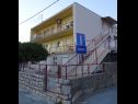 Apartmaji Zrinko A1(5)-Mali, A2(5)-Veliki Novi Vinodolski - Riviera Crikvenica  - hiša
