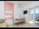 Apartmaji Ljuba - in center & close to the beach: A1(2+2), A2(2+2), A3(2+2), A4(2+2) Duba - Riviera Dubrovnik  - Apartma - A4(2+2): jedilnica