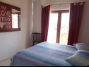 Apartmaji Dioniza - 150 m from beach: A1(2+2), A2(3), A3(2+2) Jelsa - Otok Hvar  - Apartma - A3(2+2): spalnica