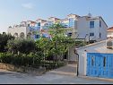 Apartmaji Blue - 200 m from sea: A11(2+2), A12(2+2), SA13(3), SA14(3), A15(2+2), A16(2+2) Sućuraj - Otok Hvar  - hiša