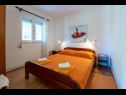 Apartmaji Perka - peaceful and quiet: A2(2+2) Vrboska - Otok Hvar  - Apartma - A2(2+2): spalnica