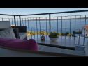Apartmaji Jela - terrace and sea view A1(4+2) Zavala - Otok Hvar  - Apartma - A1(4+2): terasa