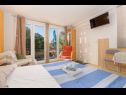 Apartmaji Orange - garden terrace : SA1(2+1) Banjole - Istra  - Studio apartma - SA1(2+1): spalnica