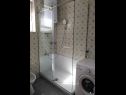 Apartmaji Ljilja - nice garden: A1(4) Fažana - Istra  - Apartma - A1(4): kopalnica s straniščem