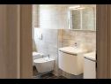Apartmaji Roma - with terrace : A1(4) Fažana - Istra  - Apartma - A1(4): kopalnica s straniščem