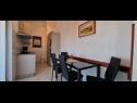 Apartmaji Elida: A1(5) Medulin - Istra  - Apartma - A1(5): kuhinja in jedilnica