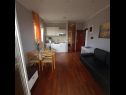 Apartmaji Ena - with free private parking: A1 Anthea (2+2), A2 Floki (2+2) Rovinj - Istra  - Apartma - A2 Floki (2+2): dnevna soba