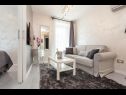 Apartmaji Regent 2 - exclusive location: A1(2+2), SA(2) Rovinj - Istra  - Apartma - A1(2+2): dnevna soba