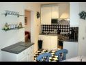 Apartmaji Martin - modern: A2(4), A3(4), A4(4) Rovinjsko Selo (Rovinj) - Istra  - Apartma - A2(4): kuhinja in jedilnica