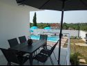 Apartmaji Noel - with private pool: A1-prizemlje(4+1), A2-prvi kat(4+1) Umag - Istra  - 