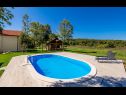  Blue house - outdoor pool: H(8+2) Plaški - Kontinentalna Hrvaška - Hrvaška  - balkon